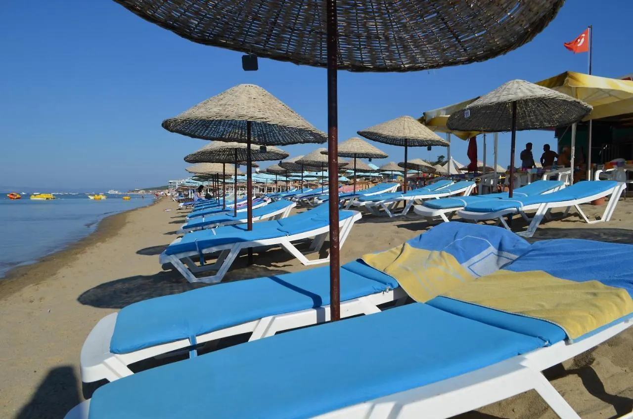Megas Hotel Ayvalı