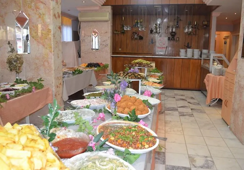 Megaş Otel Ayvalı